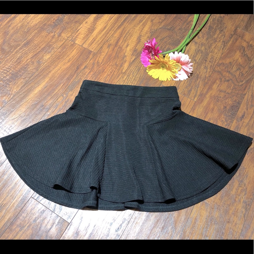 TopShop🌸 black mini skirt